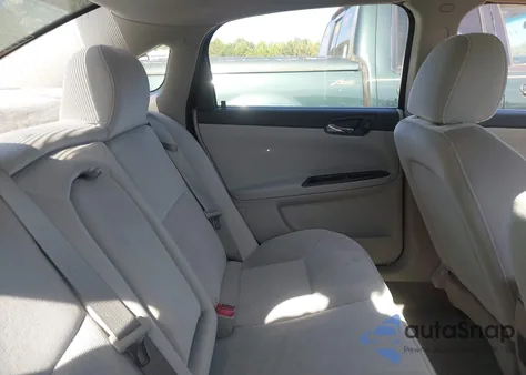 2014 Chevrolet Impala z USA, uszkodzony, nr VIN 2G1WB5E1100351